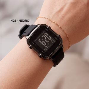 RELOJ N°425