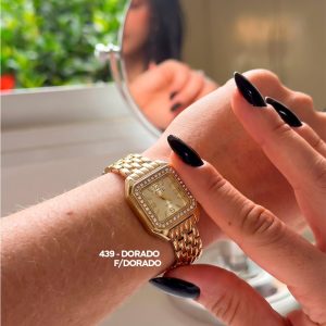 RELOJ N°439